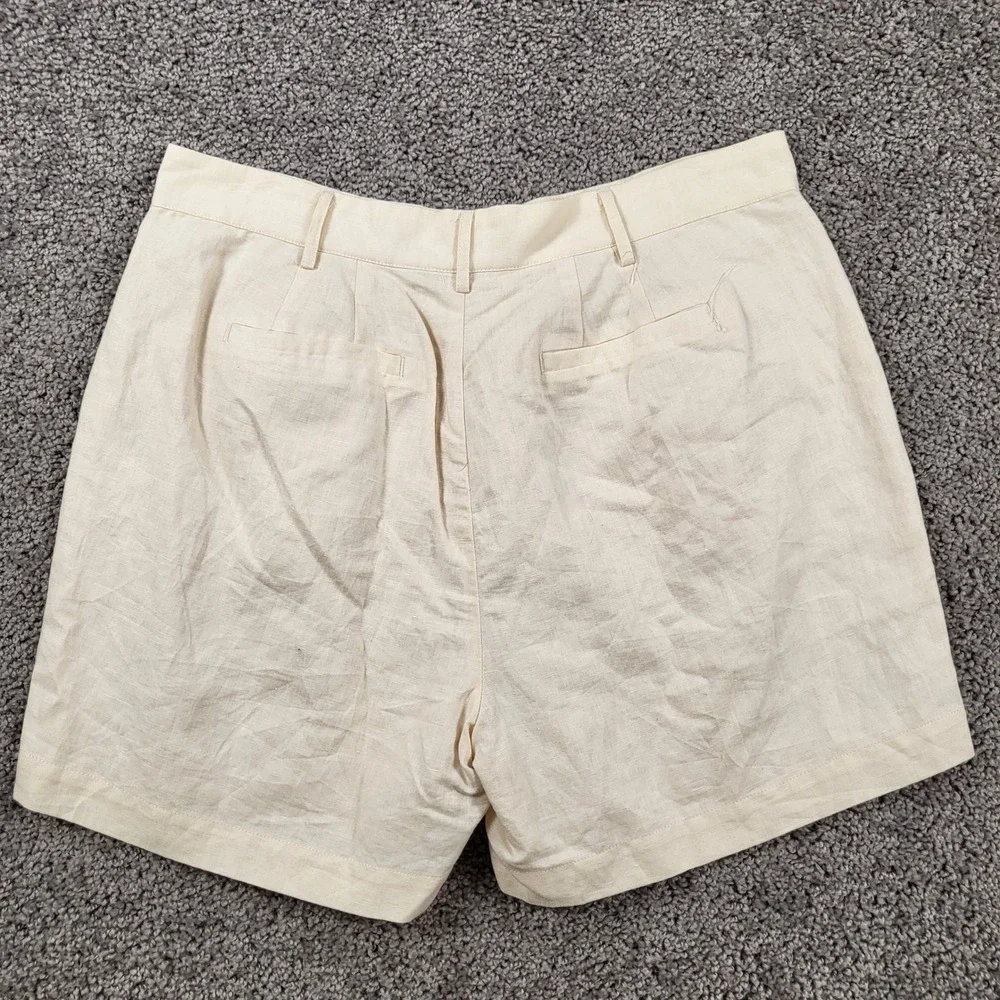 Esqualo Womens Natural Linen Pleated Shorts‎ HS22.17210 Cream Size L NWT